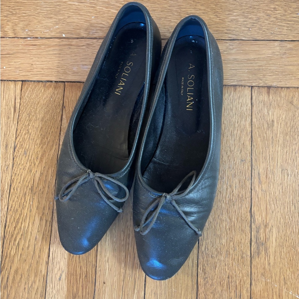Dark Green Leather Ballet Flats